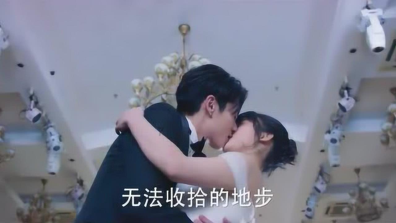 苏菲亚安伯时装秀